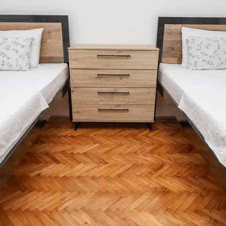 Tijana Apartament